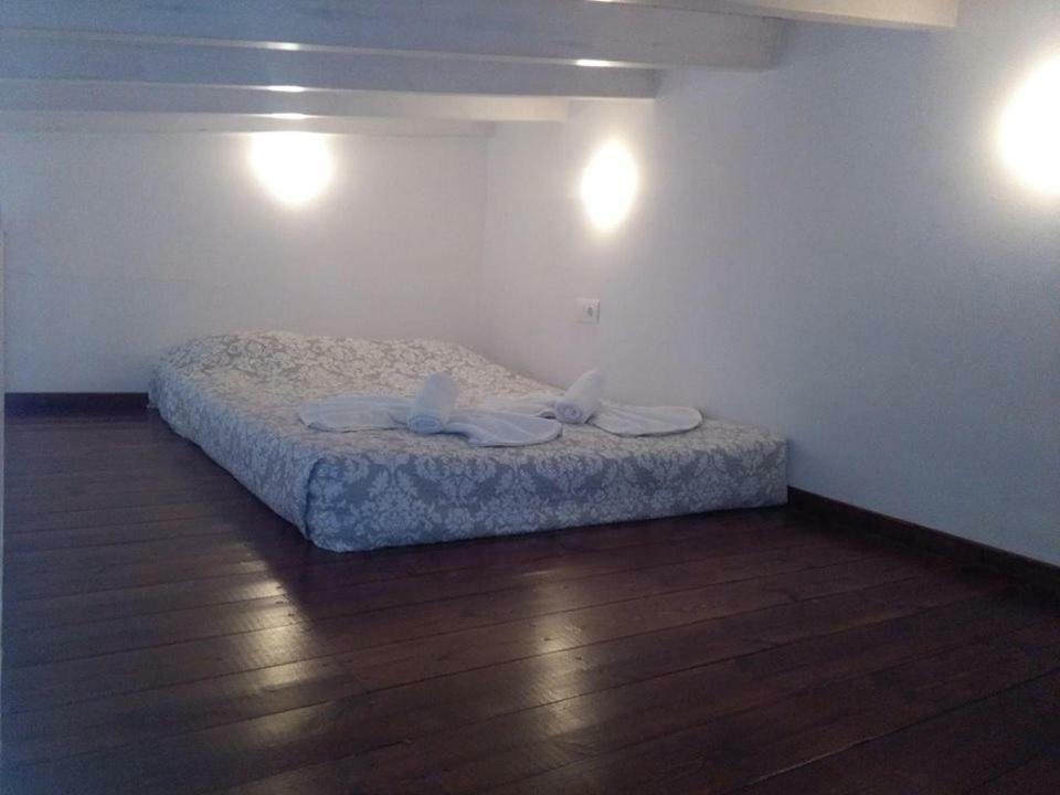 Appartement House Galini à Chalki Town Extérieur photo