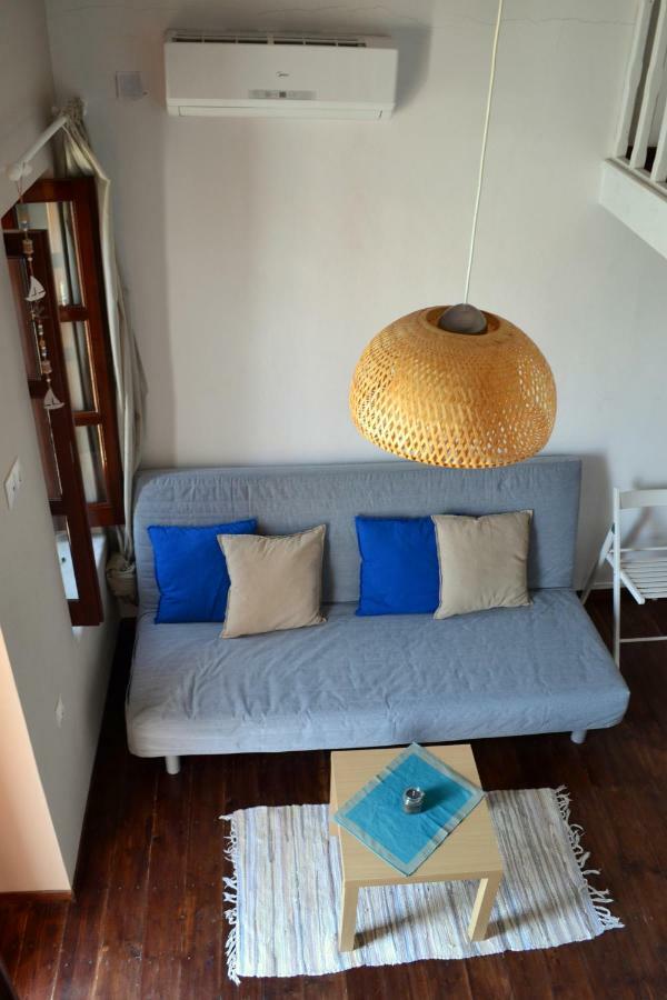 Appartement House Galini à Chalki Town Extérieur photo